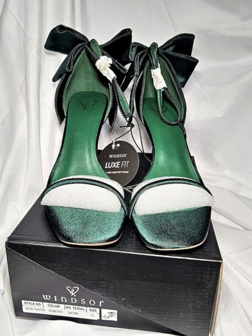 Windsor Emerald Green Satin Bow Heels - Sadie-Hunter Size 10 NWT